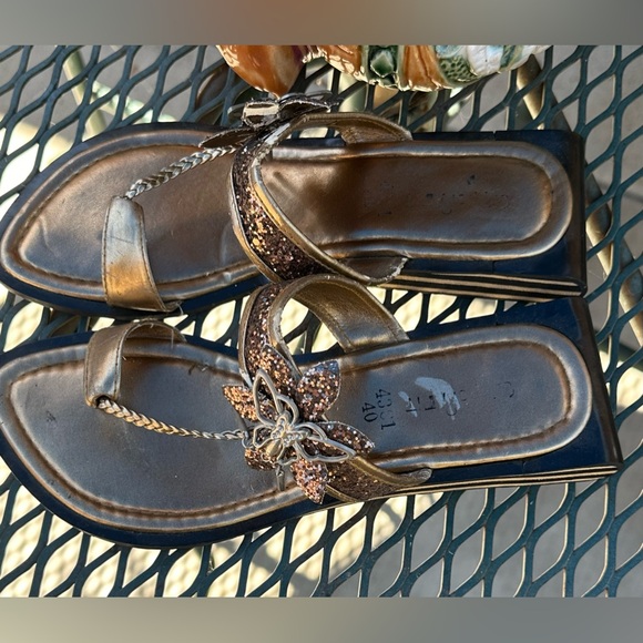 2 pairs women’s sandals Size 5.5 - Picture 3 of 9